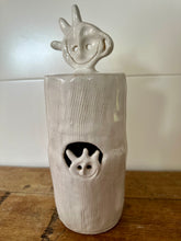 Charger l&#39;image dans la galerie, Totem BLANC
